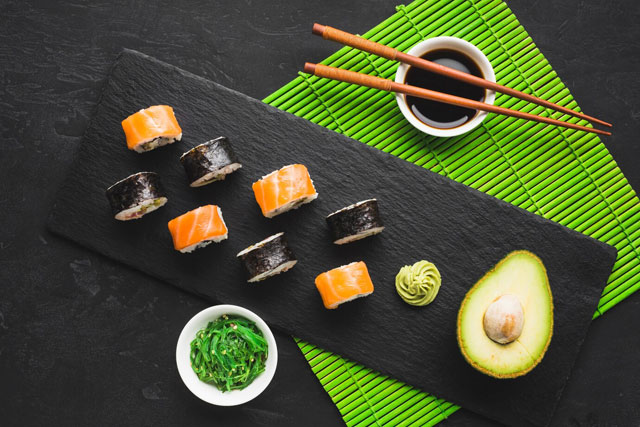  - https://ru.freepik.com/free-photo/top-view-sushi-plating-bamboo-mat_4960633.htm#fromView=search&page=1&position=19&uuid=f7ad0554-dbe8-41c9-b904-da7c22bbc3bc